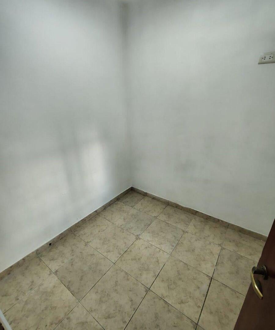 Foto de Alquiler PH 3 ambientes con patio en Morón Sur, imagen 5