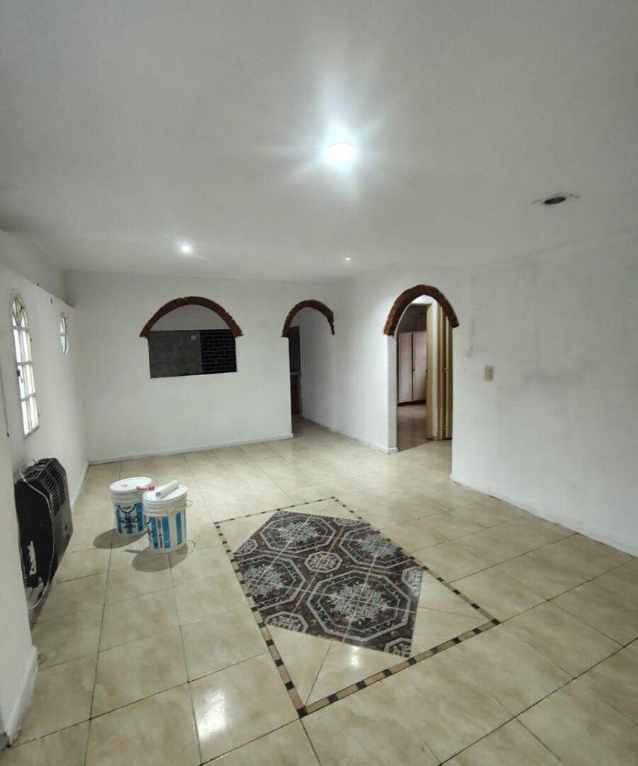 Foto de Departamento 3 ambientes con patio en castelar, imagen 5