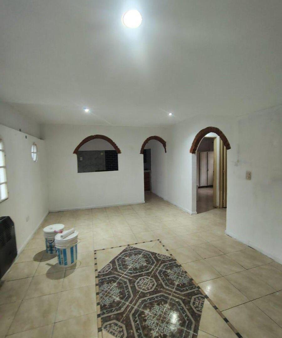 Foto de Departamento 3 ambientes con patio en castelar, imagen 2