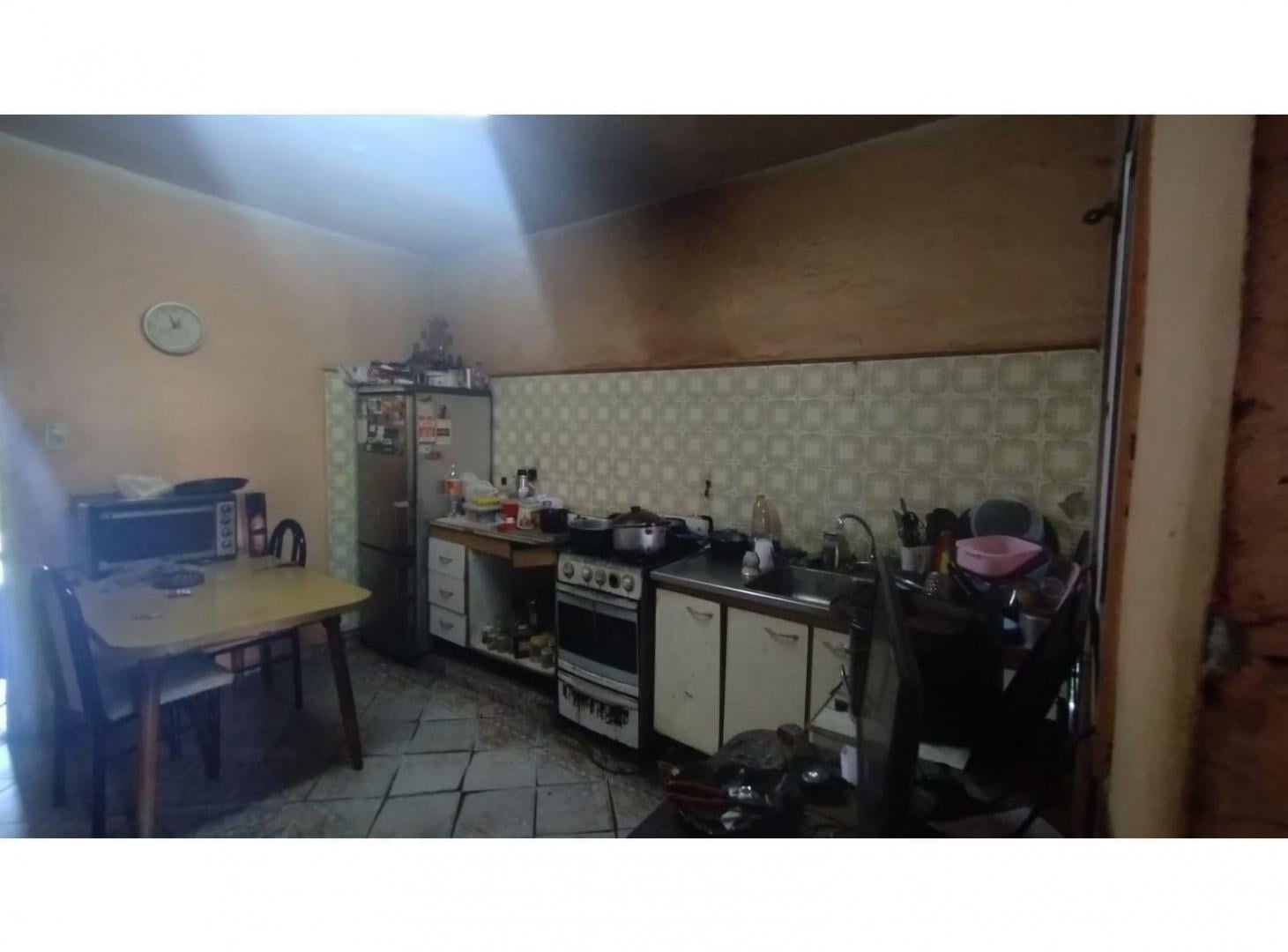Foto de EN VENTA CASA 3 AMBIENTES MORON, imagen 3
