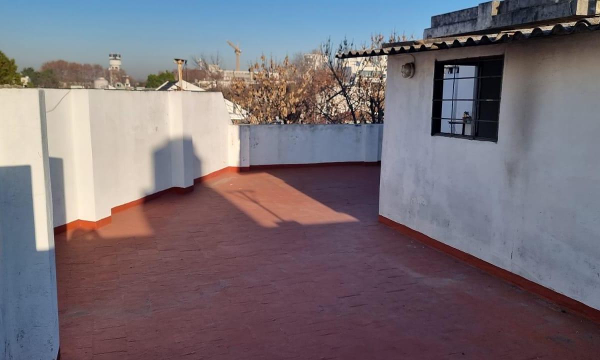 Foto de PH sin expesas con entrada INDEPENDIENTE - 3 ambientes con AMPLIA, imagen 3
