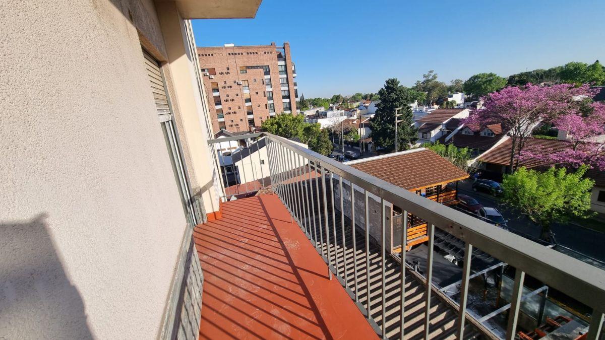 Foto de Semipiso en alquiler 3 ambientes + cochera, imagen 4
