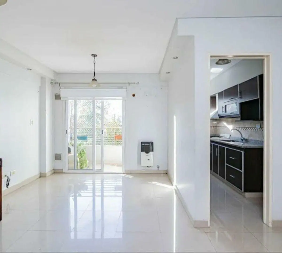 Departamento en alquiler Caseros Centro 2