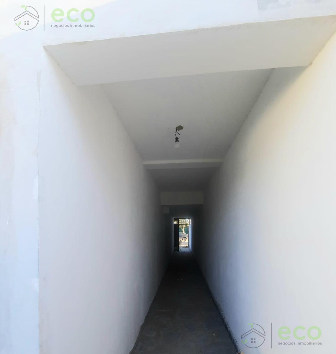 Eco Negocios Inmobiliarios Vende Dúplex en Barrio Los Tordos 4