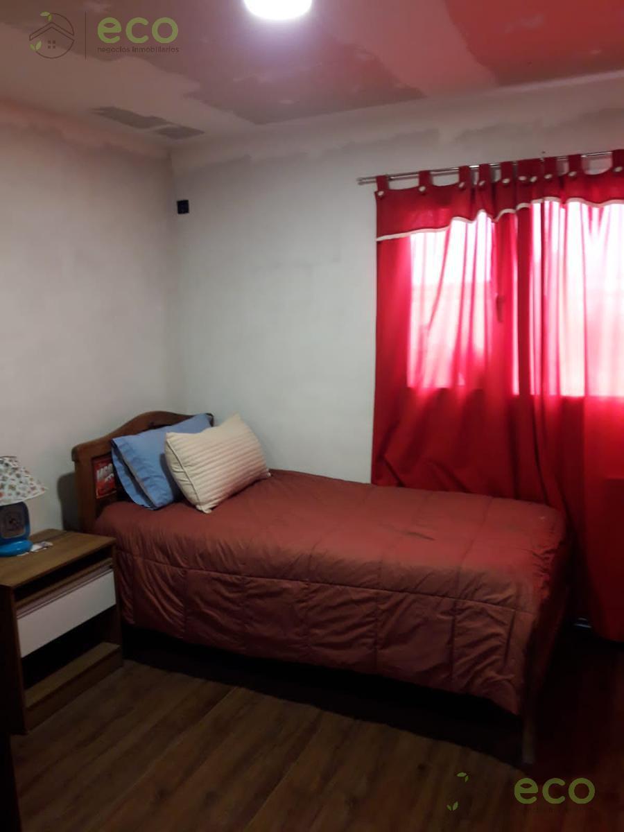 Eco Vende - Casa en - Los Abedules Al 700. Barrio Los Troncos. Fernandez Oro 3
