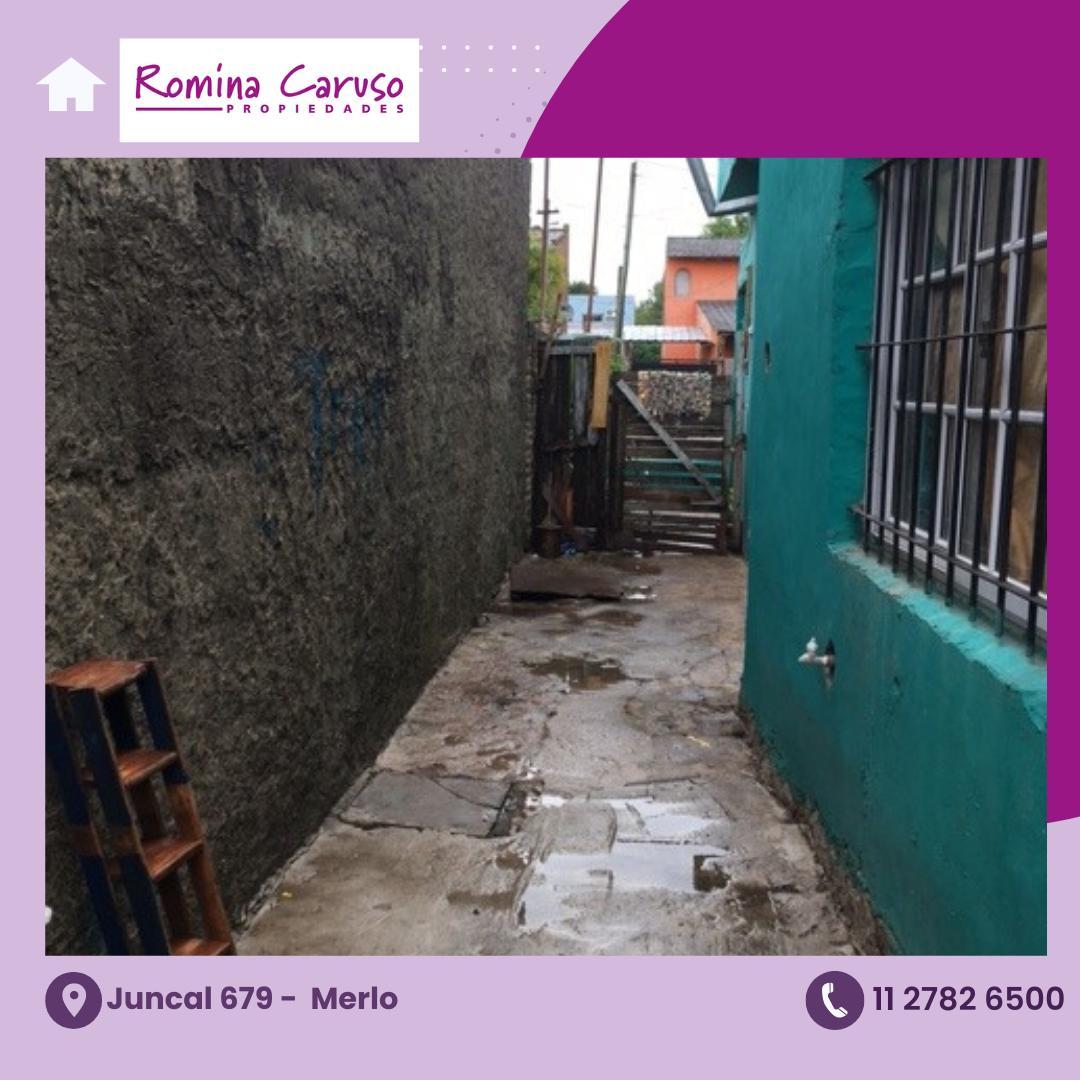 Foto de CASA DE 3 AMB. EN VENTA - MARIANO ACOSTA, imagen 2