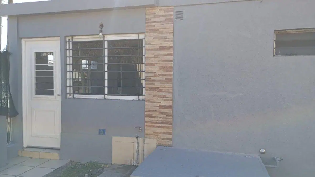 ALQUILER Departamento de 2 ambientes - Merlo 4