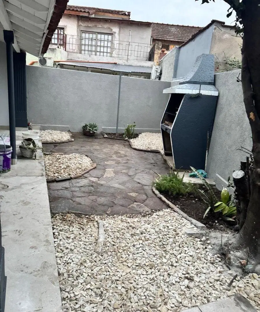 Casa de 4 ambientes RECICLADA A NUEVA en Venta - San Antonio de Padua 5