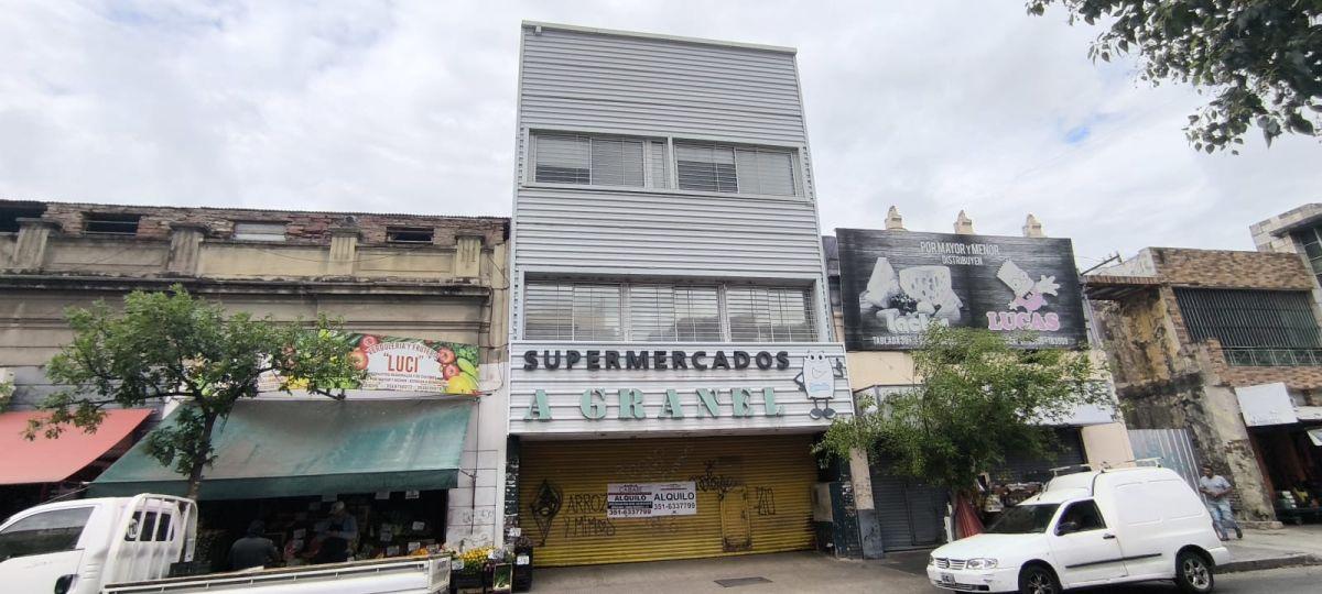 Local comercial en alquiler a metros del Mercado Norte