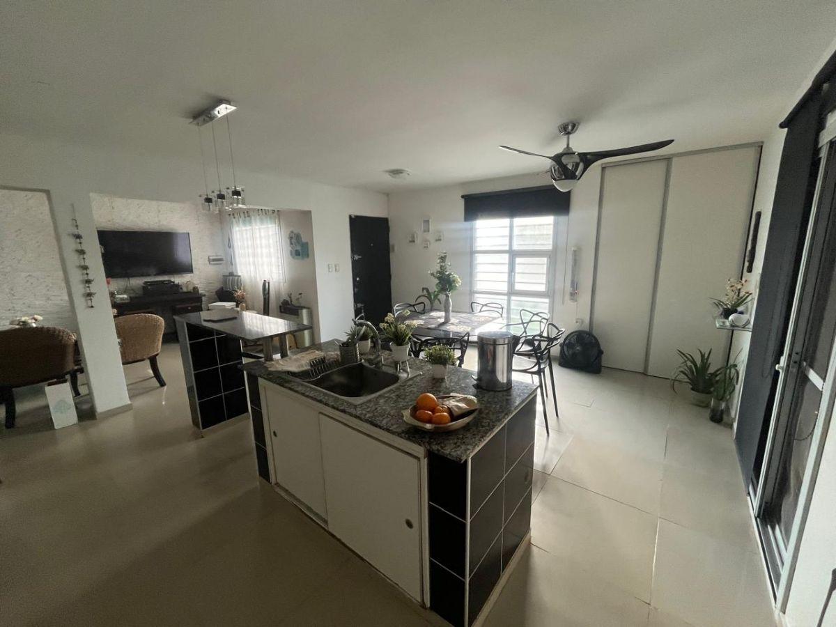 Foto de Casa moderna en Malvinas Argentinas, imagen 5