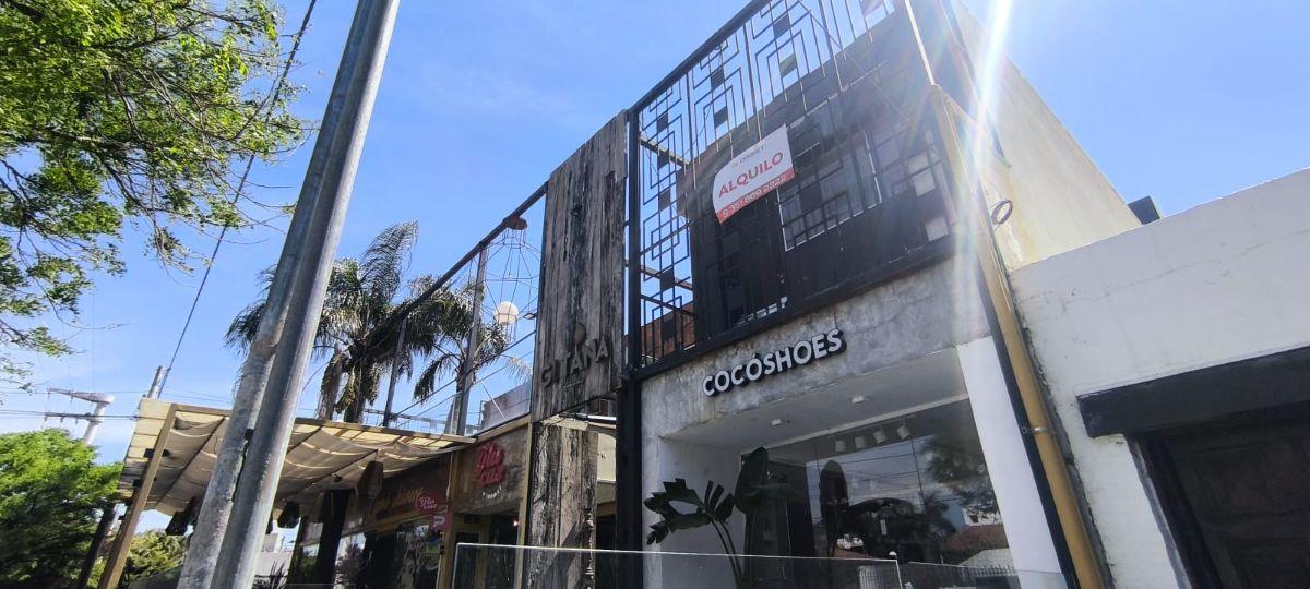 Foto de LOCAL / OFICINA EN ALQUILER 200 M2 GALERÍA GITANA CERRO DE LAS ROSAS, imagen 1