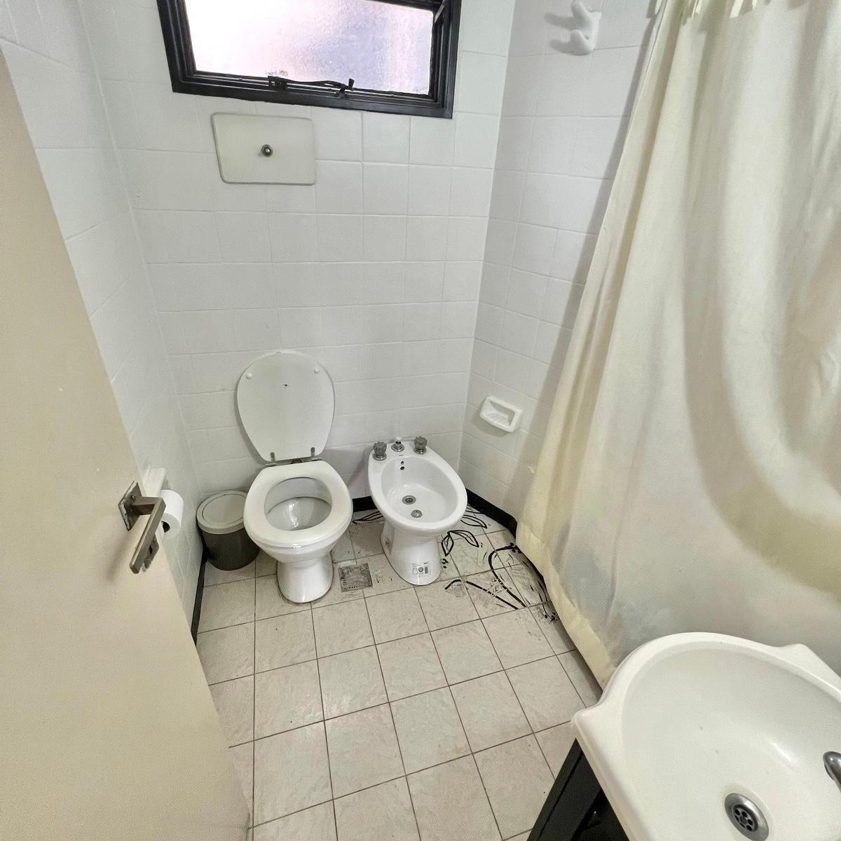 Departamento 4 Ambientes con Balcon 4