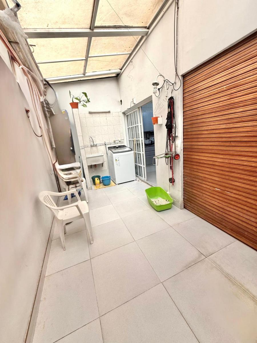 Semipiso con Patio y Balcón
