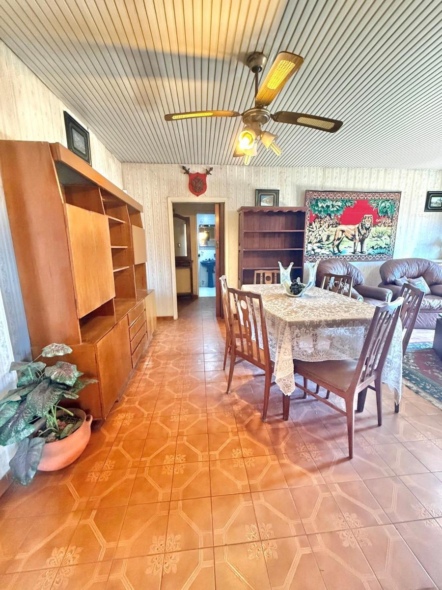 Casa con Patio, Balcón y Dos Terrazas