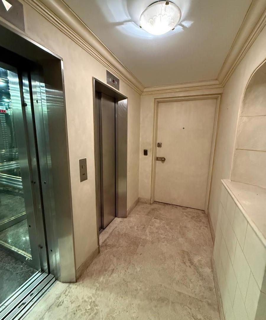 Foto de Increible departamento en venta sobre Av. Libertador - Recoleta -7, imagen 5
