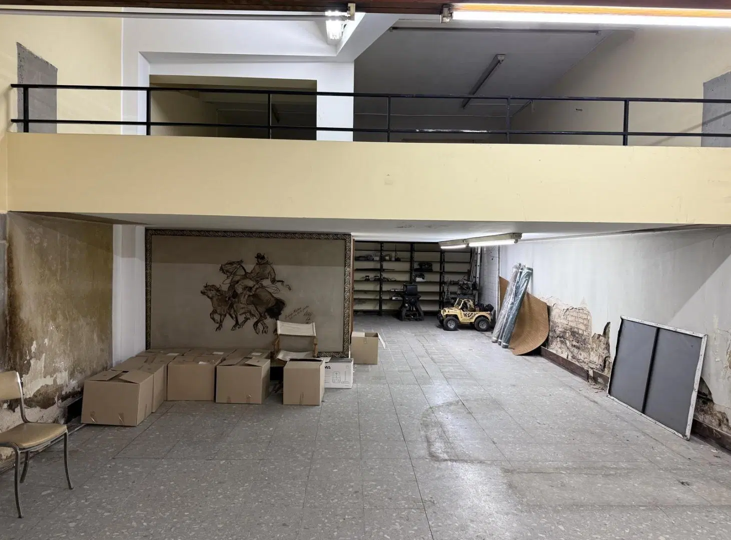 Gran Local Comercial en alquiler en Congreso: 198 m² Totales sobre Av. Rivadavia al 1900 3