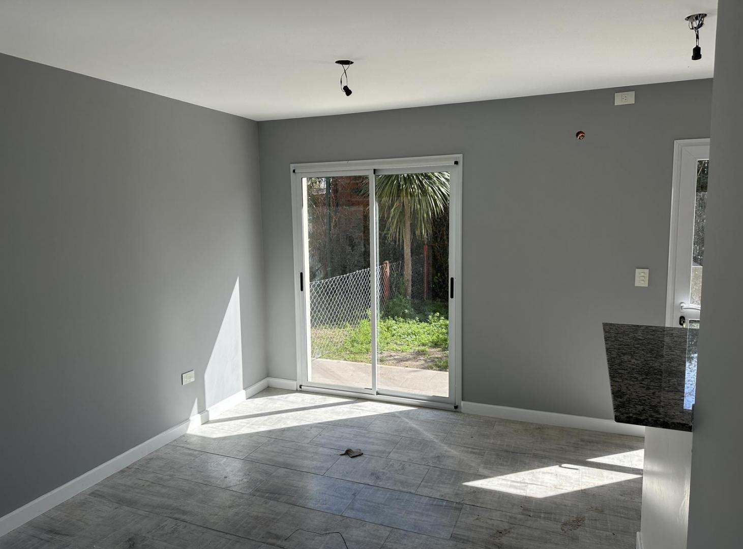 Foto de Duplex a estrenar en venta ubicado en el Condominio La Fernanda en, imagen 2