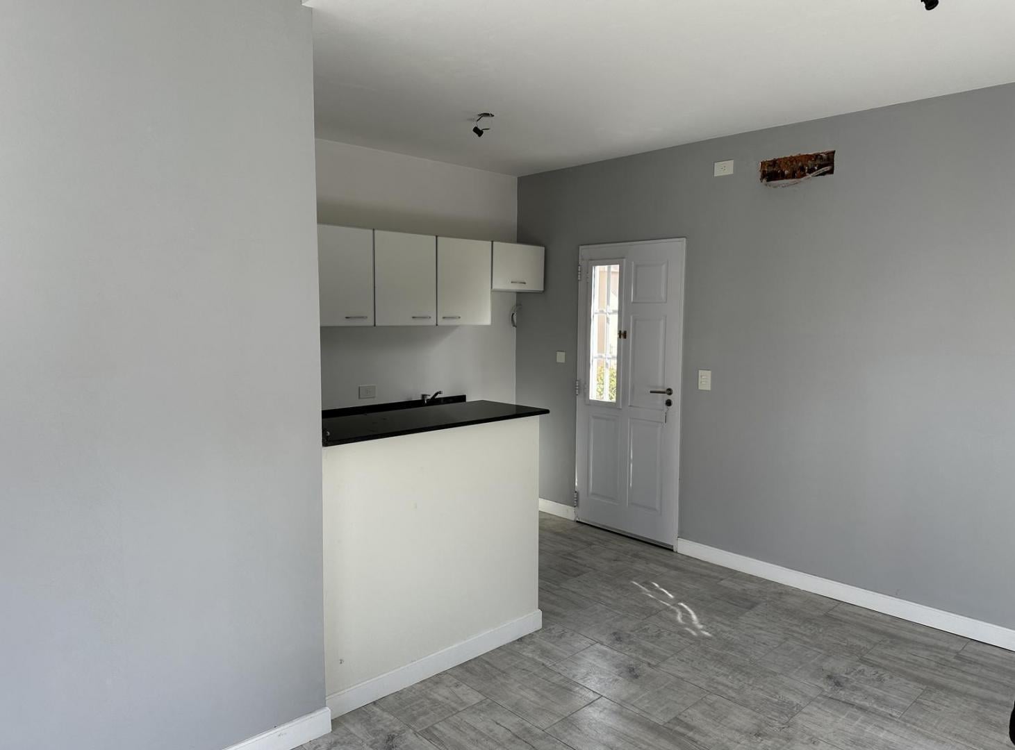 Foto de Duplex a estrenar en venta ubicado en el Condominio La Fernanda en, imagen 3