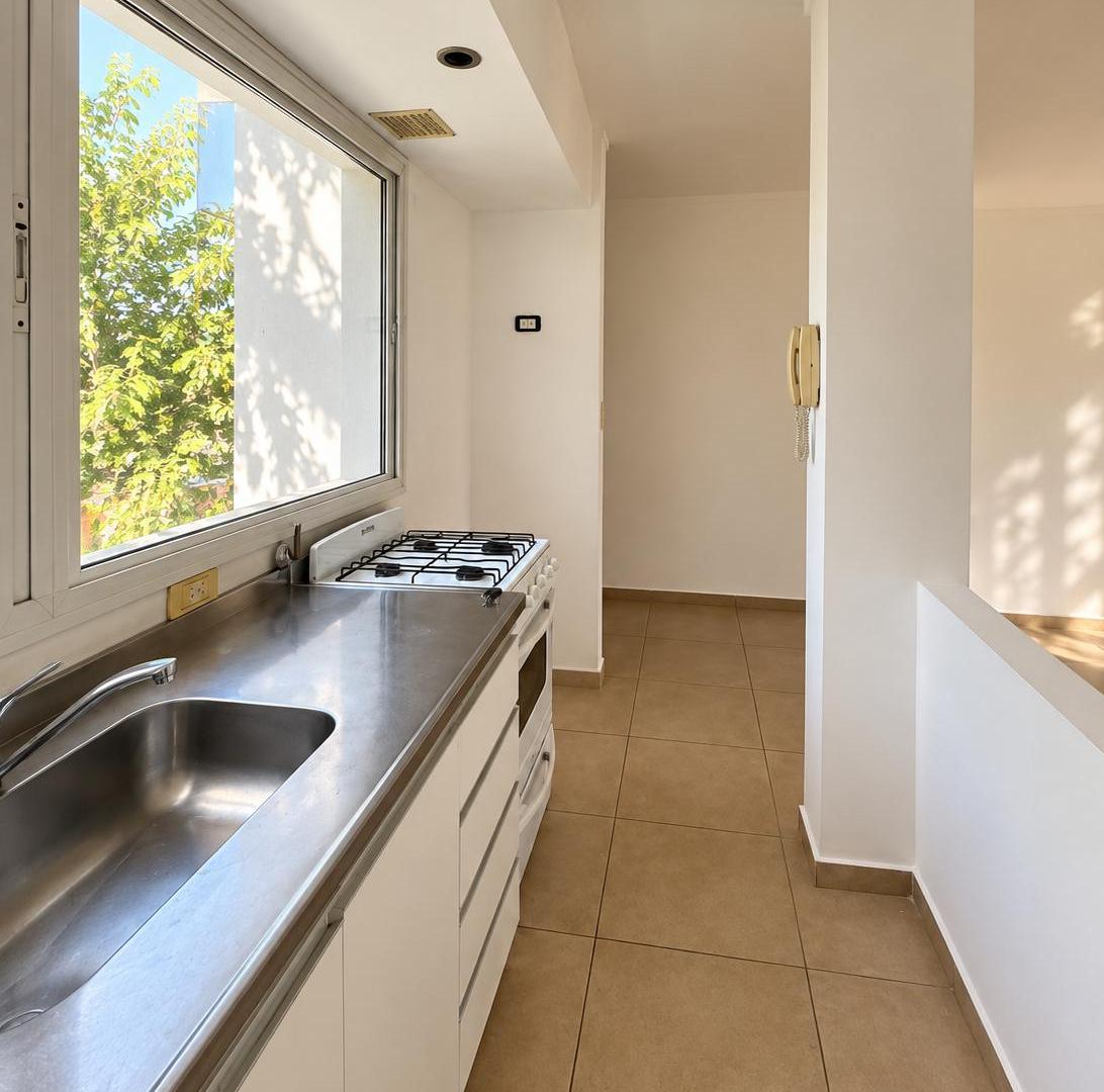 Foto de Departamento 1 Dorm. en Alquiler - 38 E/ 5 y 6 La Plata, imagen 5