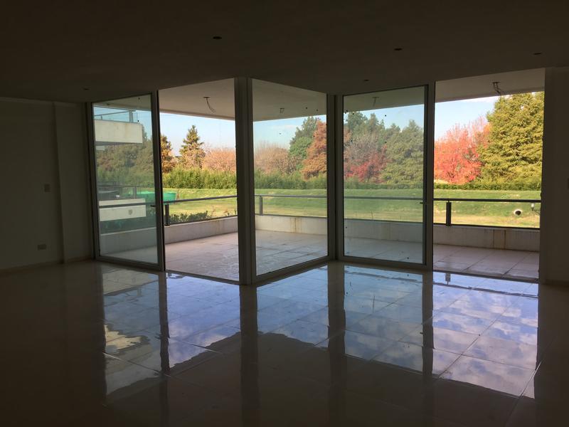Foto de Departamento en Venta, Country 'Buenos Aires Village' - Pileta, Futbol, imagen 5