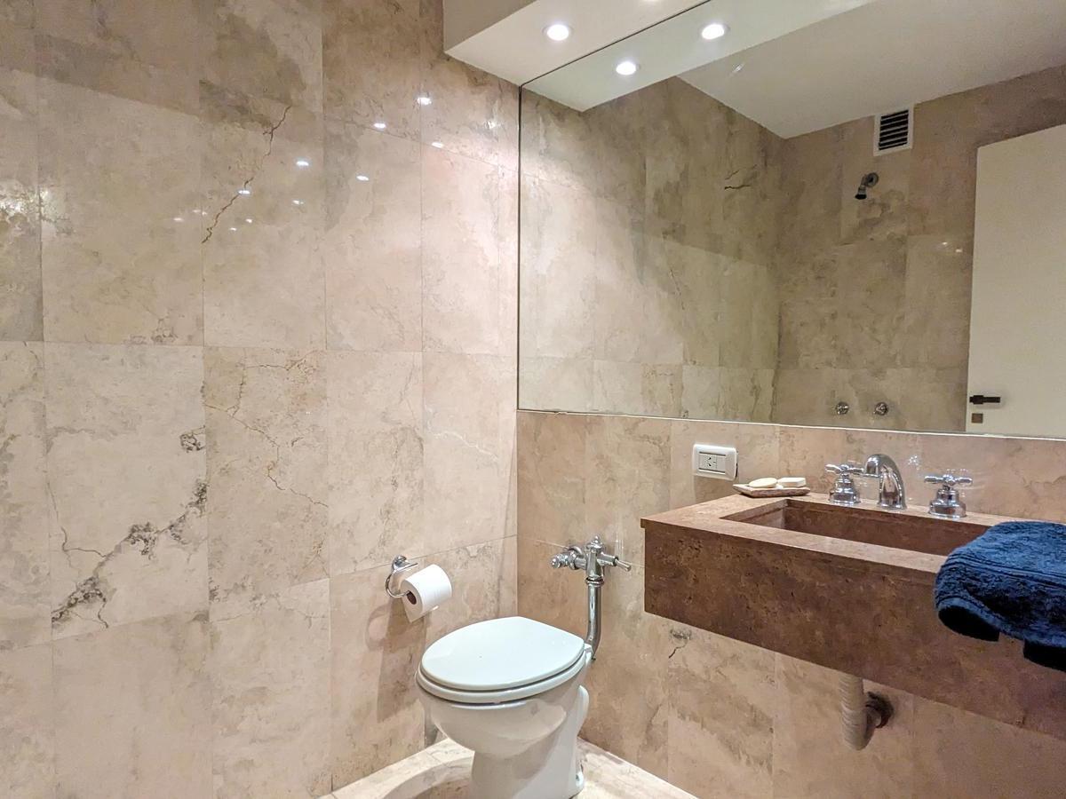 Venta Departamento Palermo Av Libertador Piso Alto 4