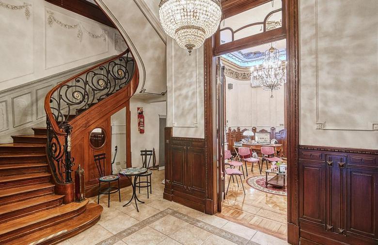 Petit Hotel - Casa en Venta en Caba - Plaza San Martín 3