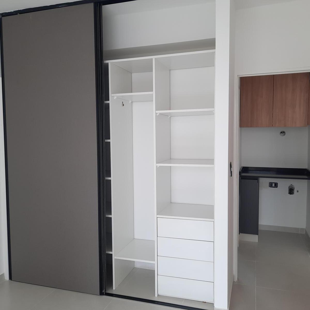 Departamento de 2 ambientes con Balcón en Venta - Caballito