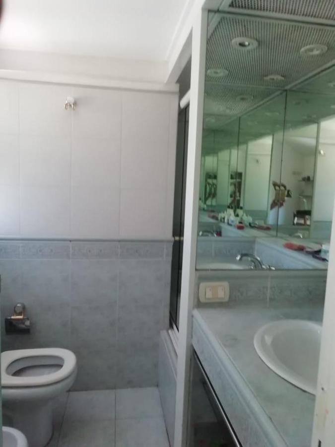 Casa de 6 Ambientes con Jardin y Pileta en Venta - Cochera - Belgrano 4