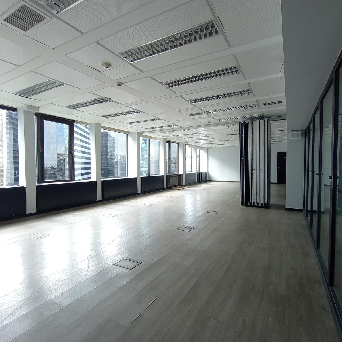 Foto de Edificio Comercial - Retiro, imagen 3