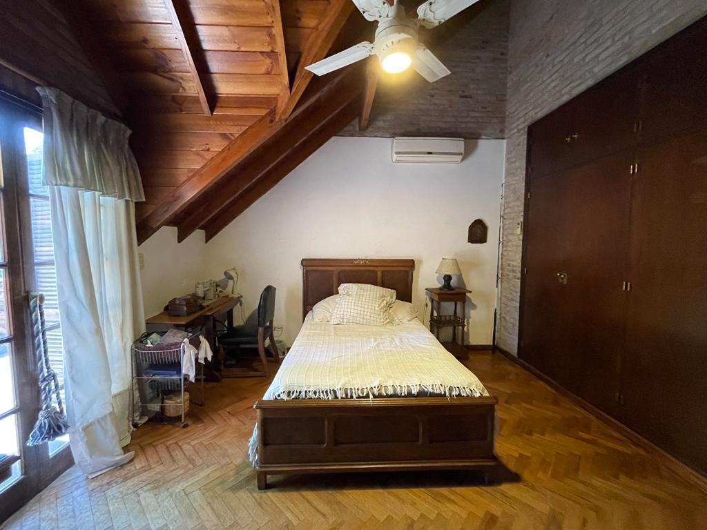 Casa y Terreno Para Loteo en Venta Bella Vista 2