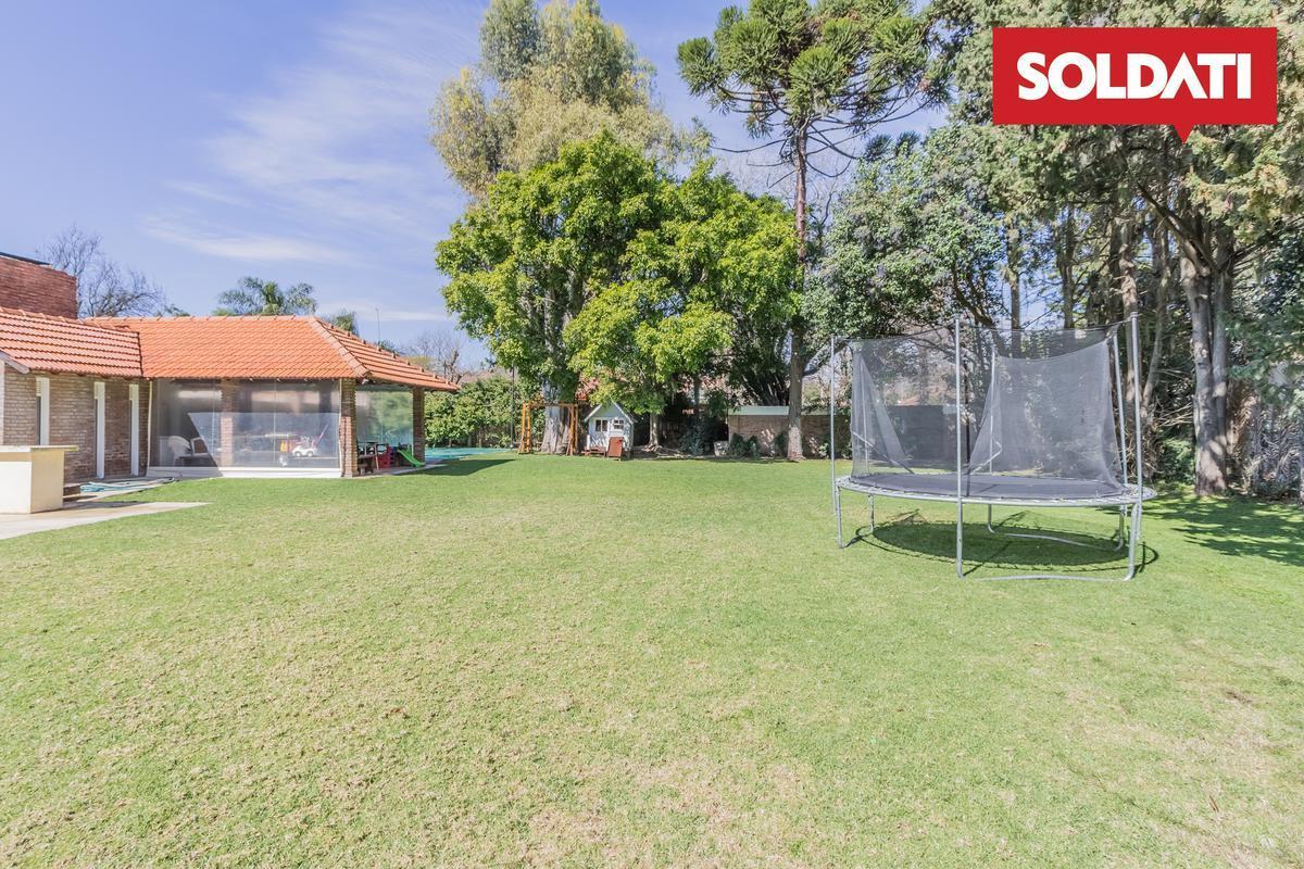 Casa en Venta 4 Dorm. - Las Lomas de San Isidro. 2