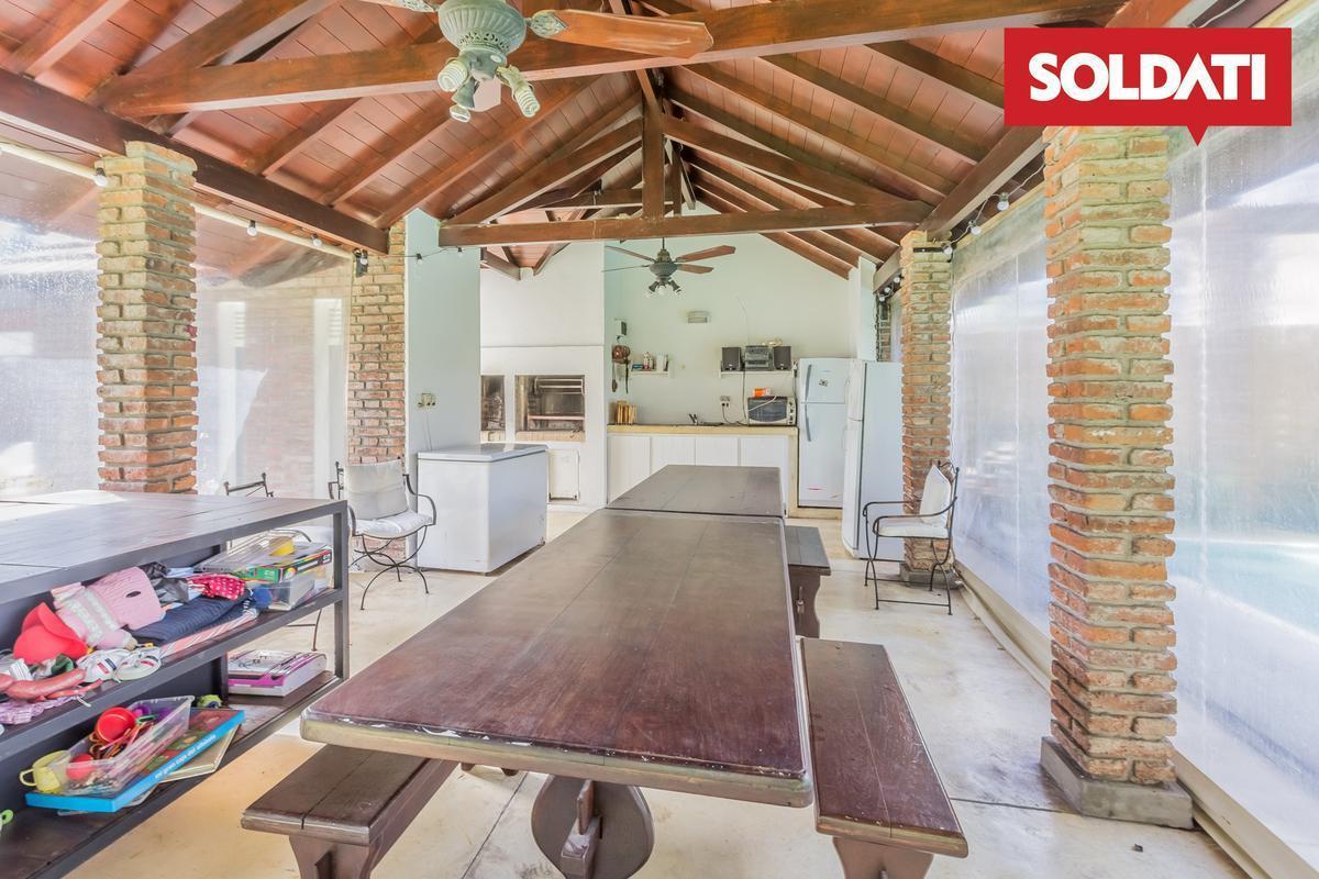 Casa en Venta 4 Dorm. - Las Lomas de San Isidro. 5