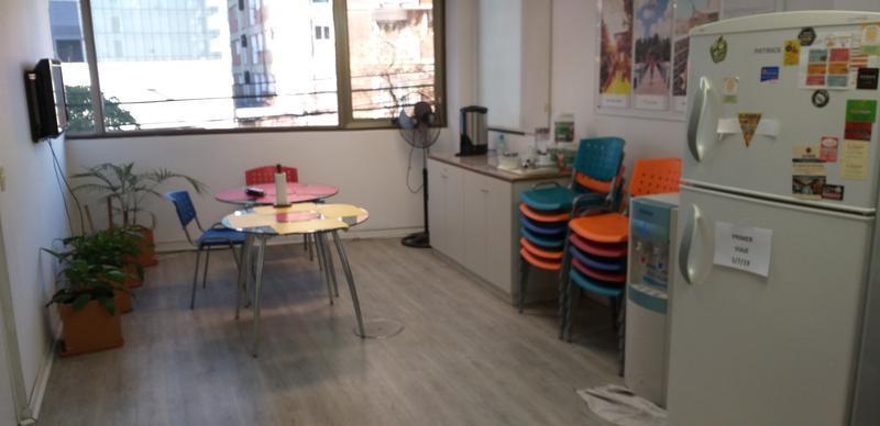 Foto de Oficina Reciclada en Alquiler - Olivos, imagen 4