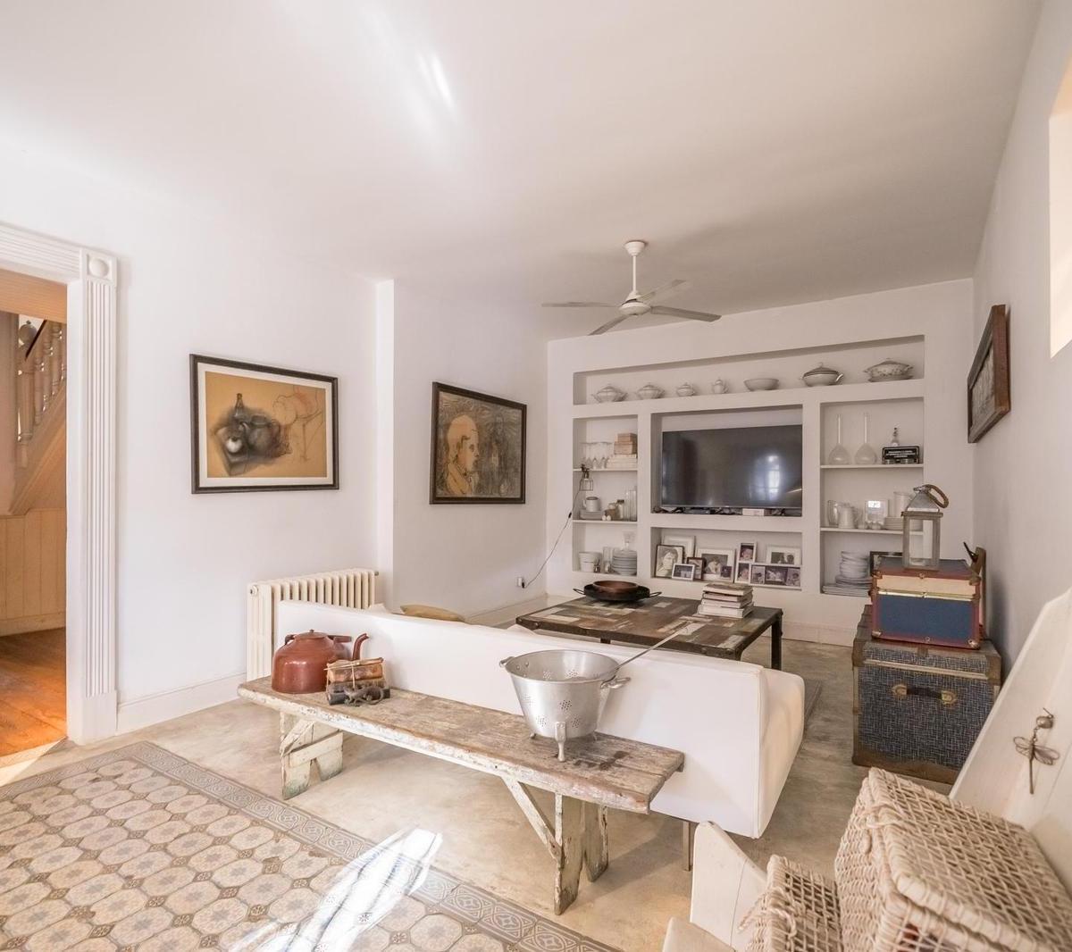 Espectacular Casa del 1880 Totalmente Reciclada en Belgrano R. 6 Ambientes. Pileta Climatizada. 2
