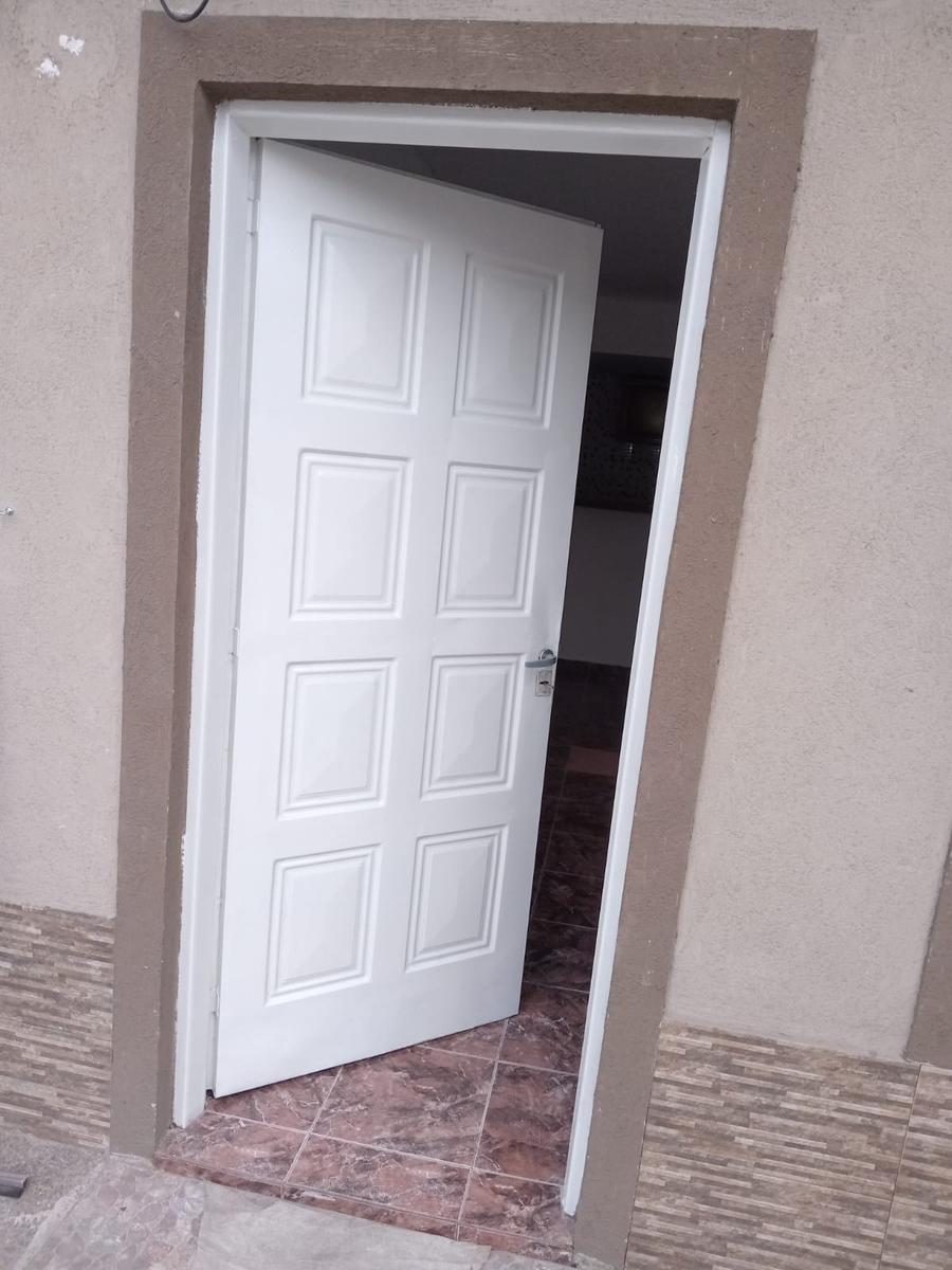Edificio Comercial en Burzaco de 6 Departamentos de 1 - 2 - 3 Ambientes Muy Bien Ubicados 3