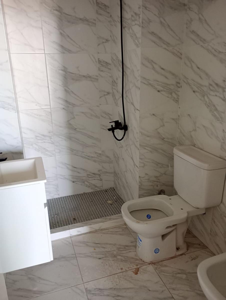 Foto de Palermo - Venta Local Comercial 107 m2 Varios destinos! Desnivel y, imagen 2