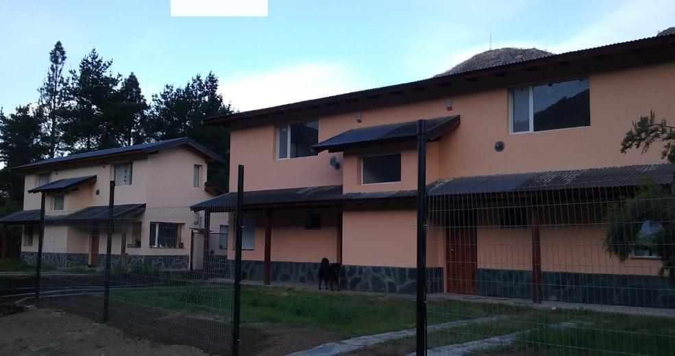 Cabañas / Hotel en Venta Vista a Las Montañas a Cudaras de La Laguna Huemul 1