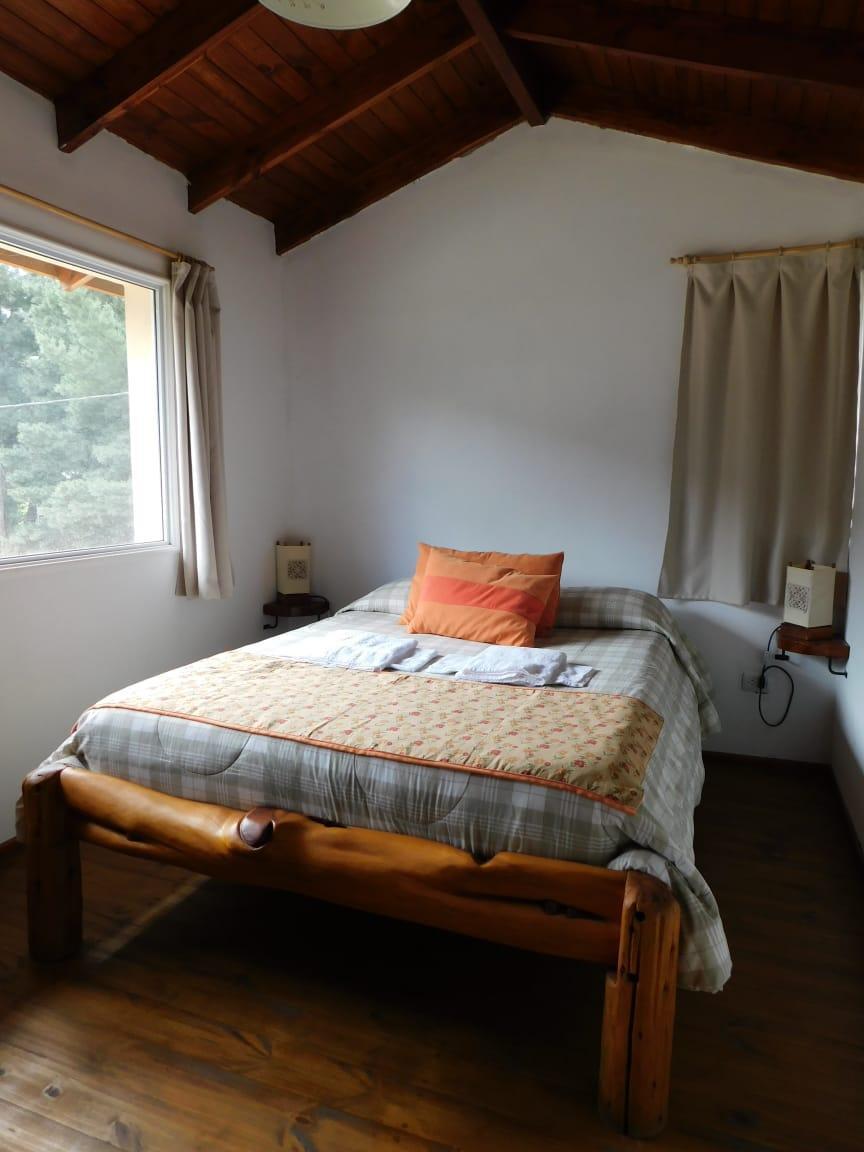 Cabañas / Hotel en Venta Vista a Las Montañas a Cudaras de La Laguna Huemul 4