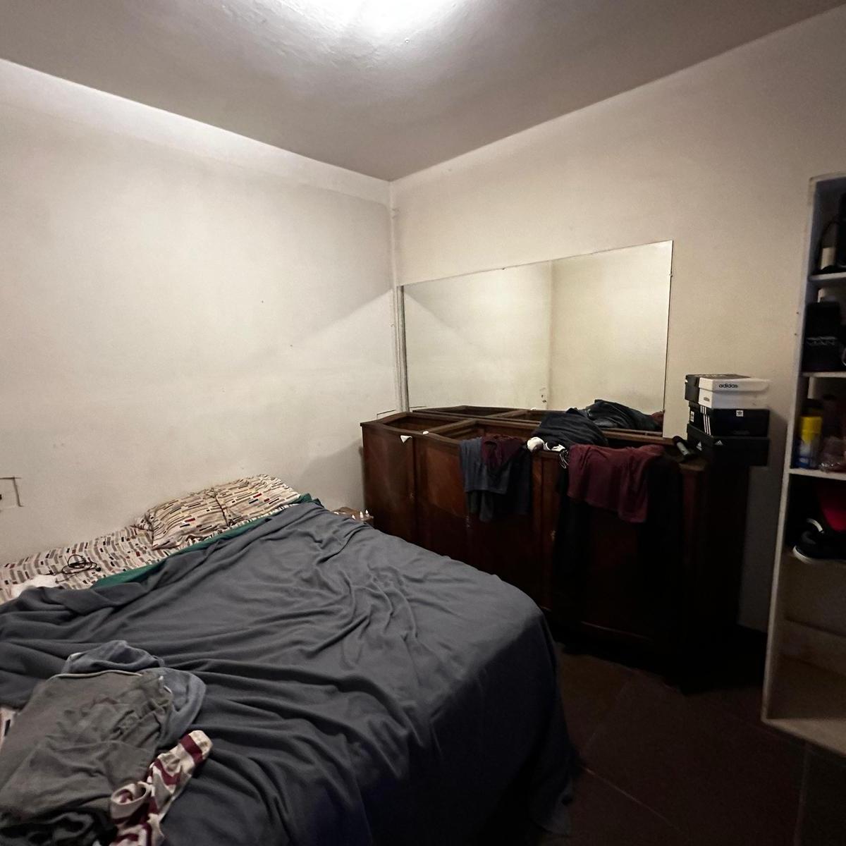 Casa en Venta - Barrio Flores 4