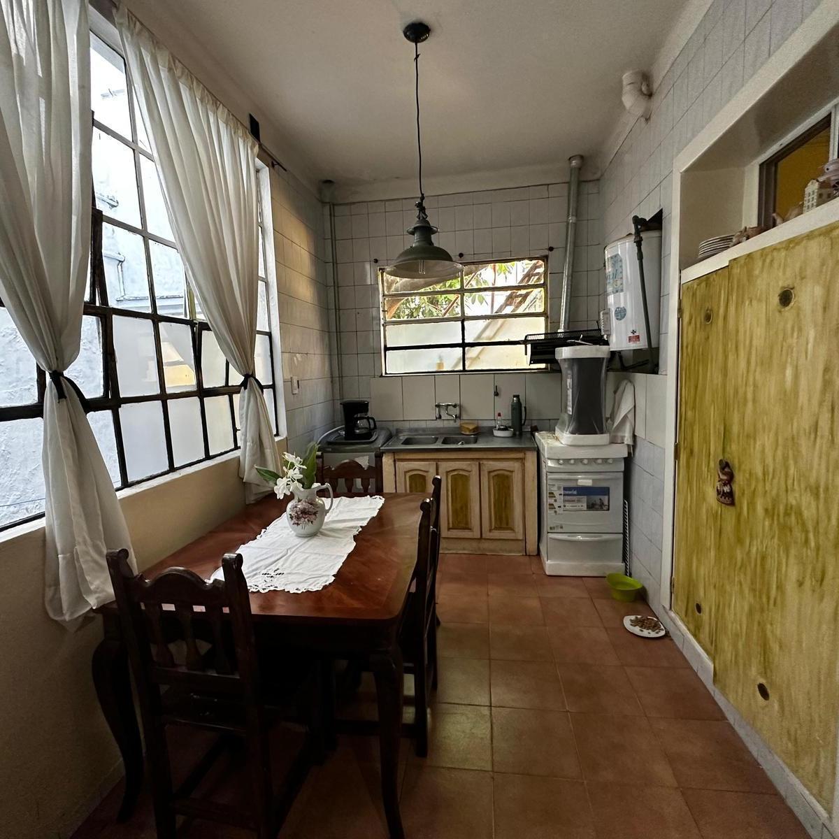 Casa en Venta - Barrio Flores 5