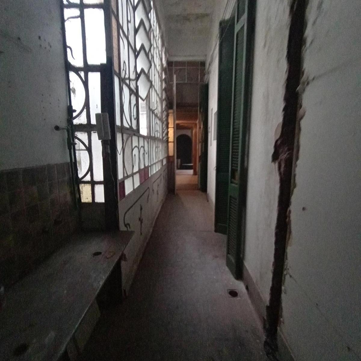 Edificio en Block de 2 Plantas - Tipo PH - Petit Hotel - Varias Opciones de Uso - en Venta 3