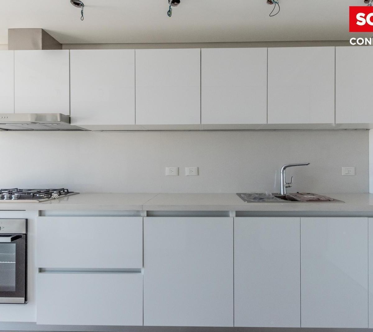 Departamento en Venta de 4 Ambientes en Caballito con Balcón y Patio. Excelente Construcción. 3