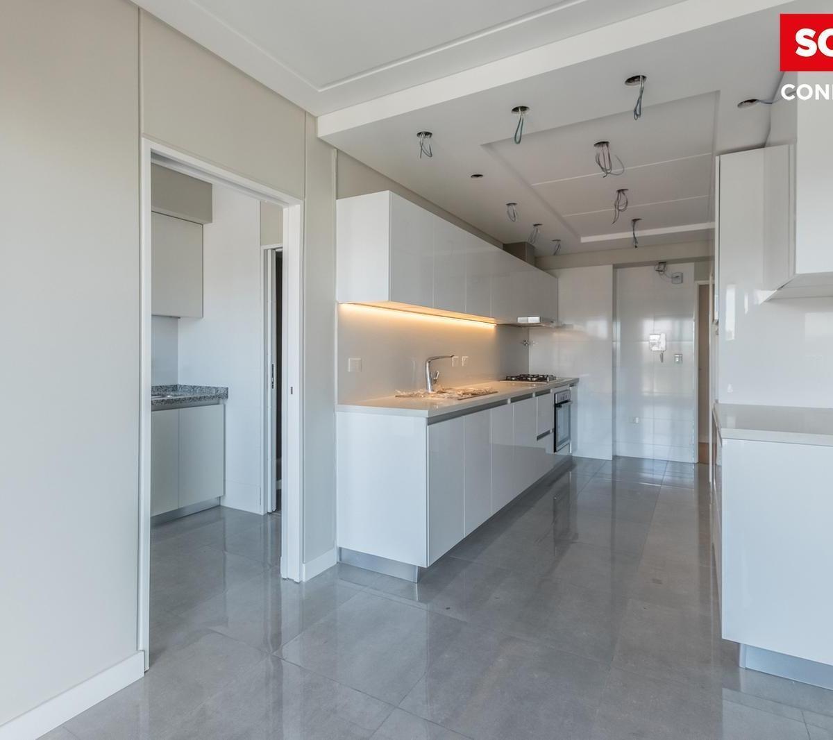 Departamento en Venta de 4 Ambientes en Caballito. Excelente Construcción. 2