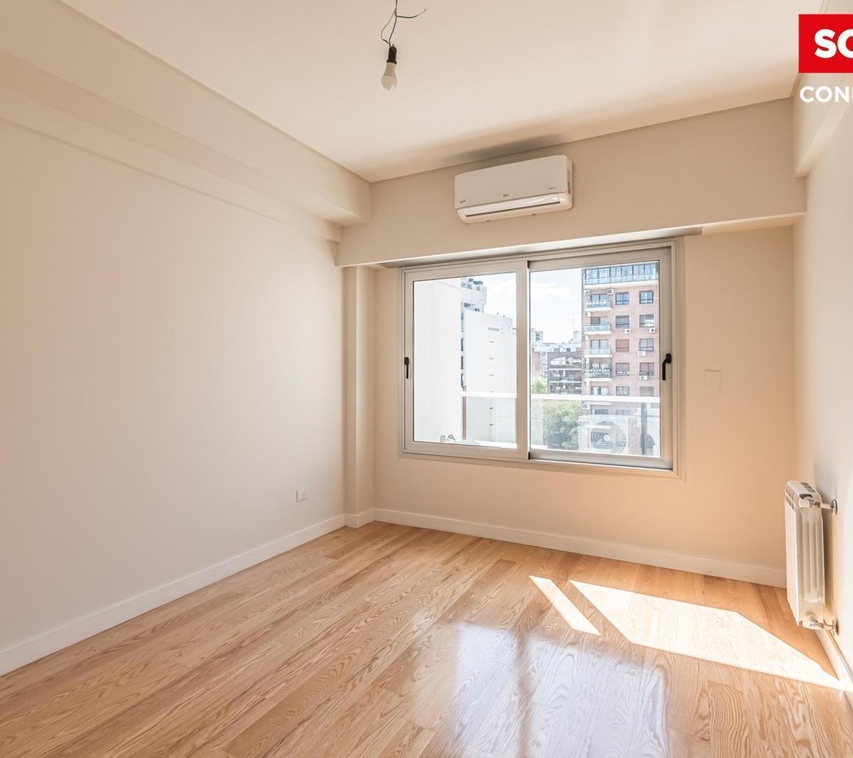 Departamento en Venta de 4 Ambientes Al Contrafrente con Balcón en Caballito 1