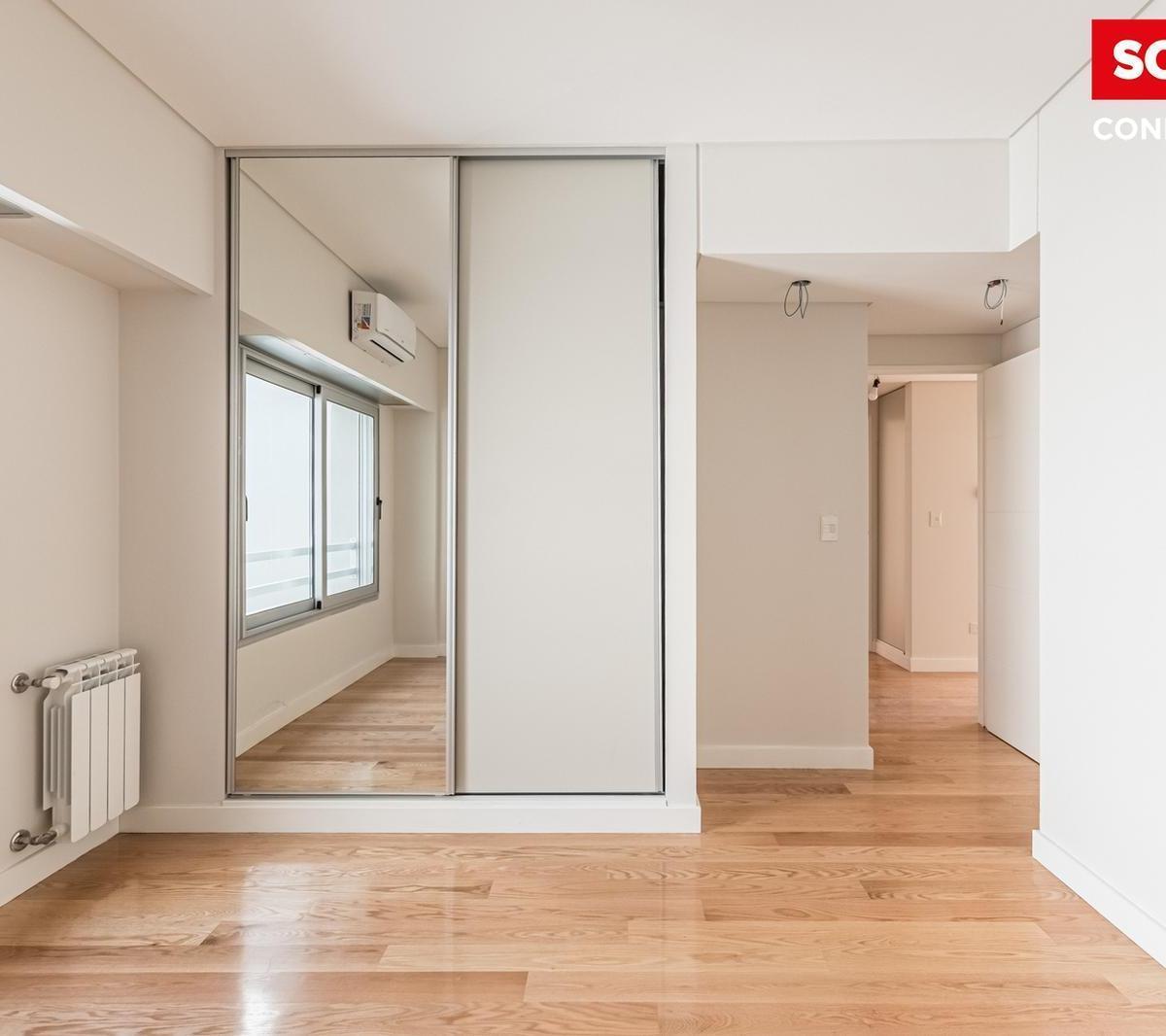 Departamento en Venta de 4 Ambientes Al Contrafrente con Balcón en Caballito 3