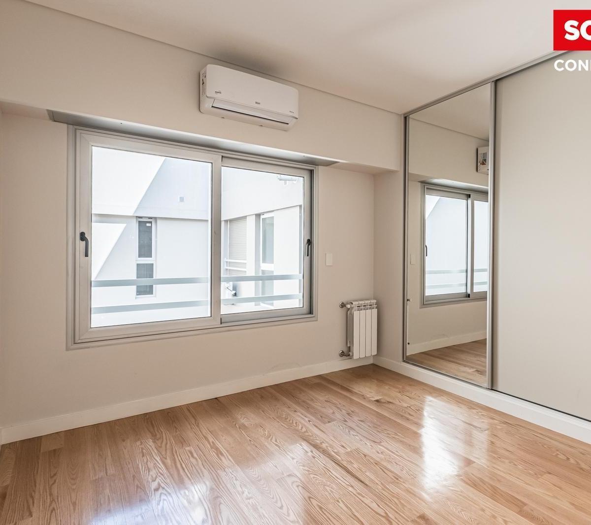 Departamento en Venta de 4 Ambientes Al Contrafrente con Balcón en Caballito 5