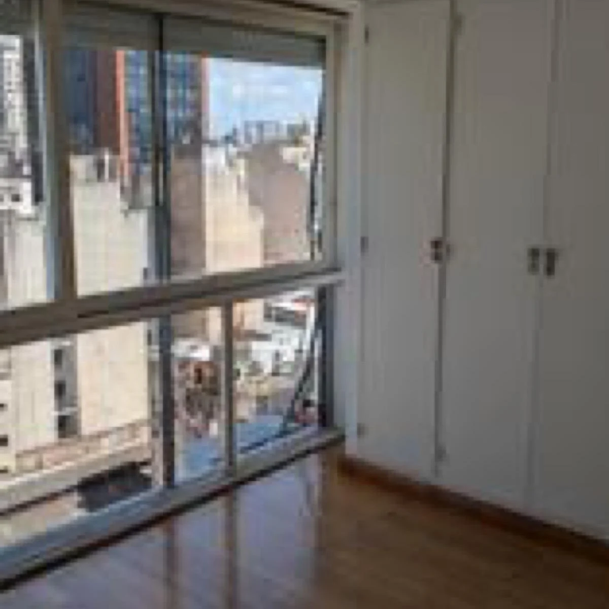 Departamento Dos Ambientes en Venta - Luminoso y con Vista Panoramica. 1