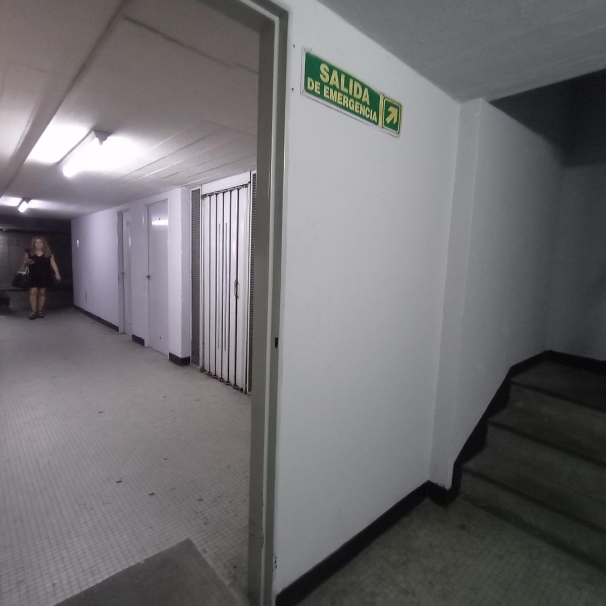 Cochera Cubierta en Venta en Microcentro
