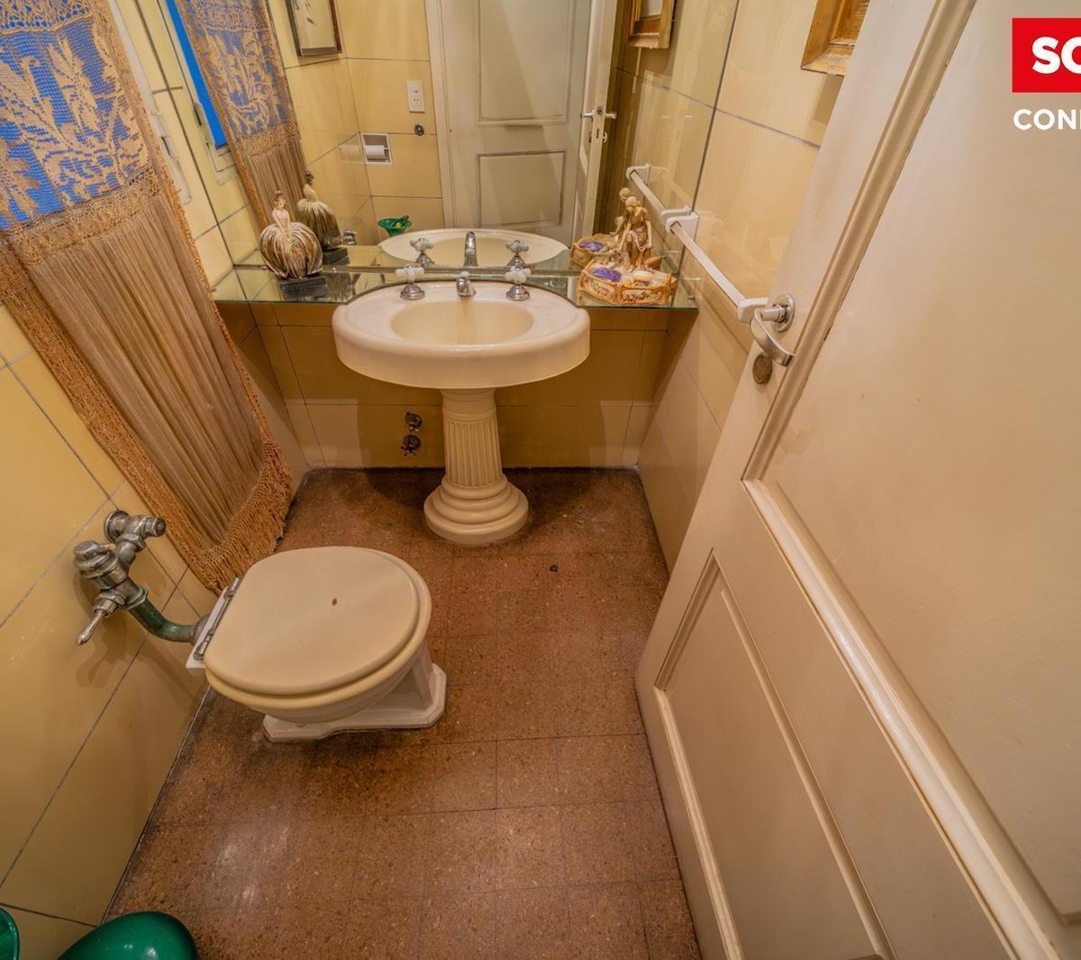 Departamento 4 Dorm. a Reciclar - en Venta - Retiro 4