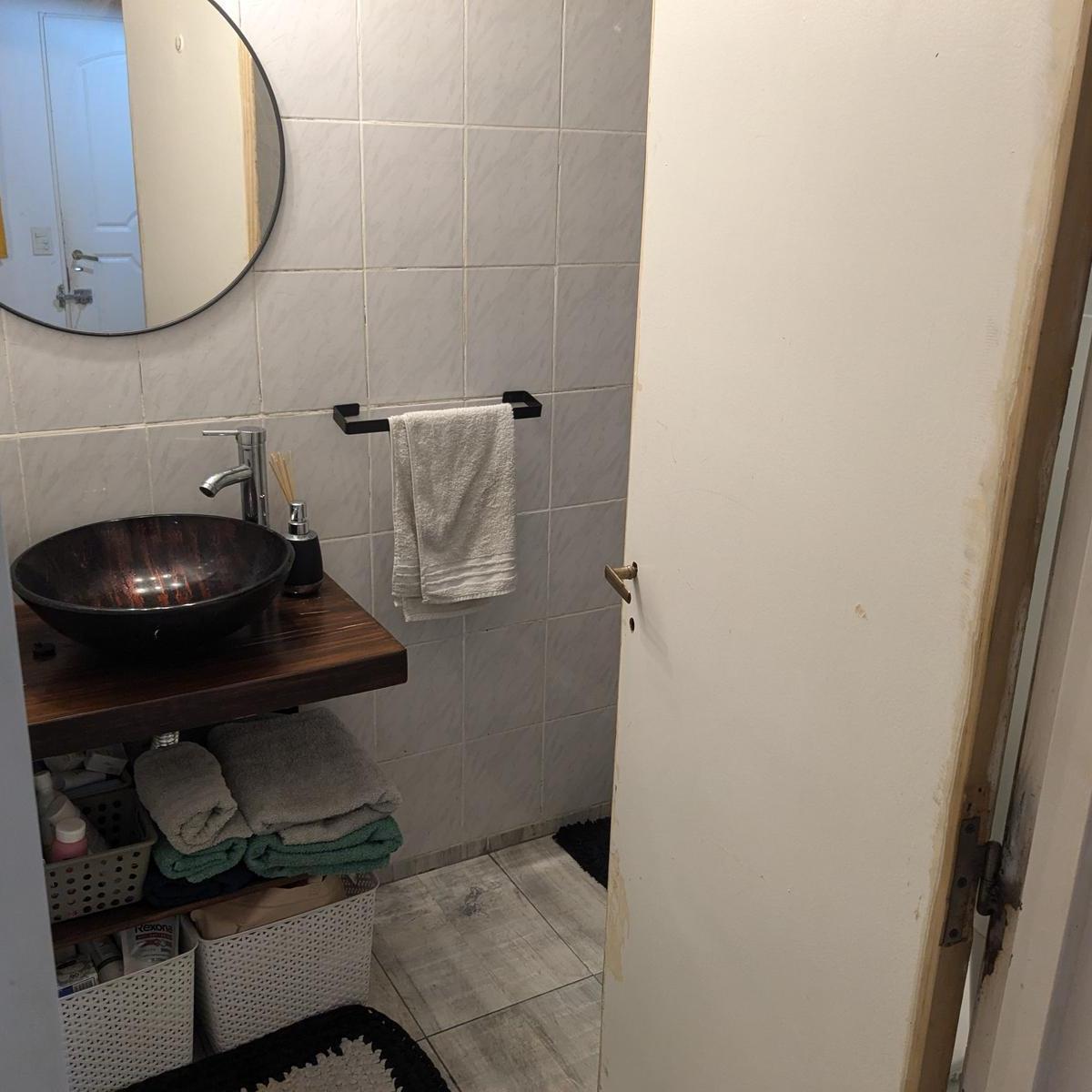 Dos Casas en Una con Amplio Patio y Garage en Venta - Merlo 4